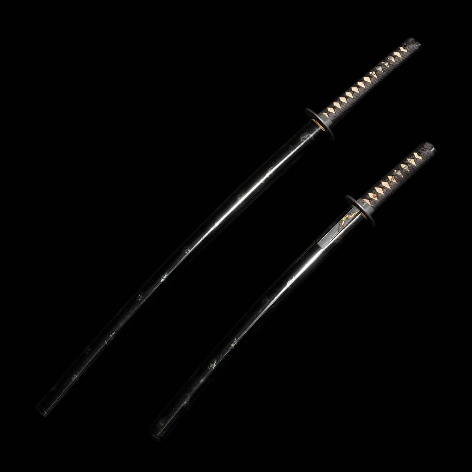 Katana/Wakizashi Daisho Set - Toshizane - NBTHK Tokubetsu Hozon Certificate - Uchigatana/Shirasaya Koshirae - Ubu Nakago - Shinshinto Era - Nagano 90508/90509 - Image 4