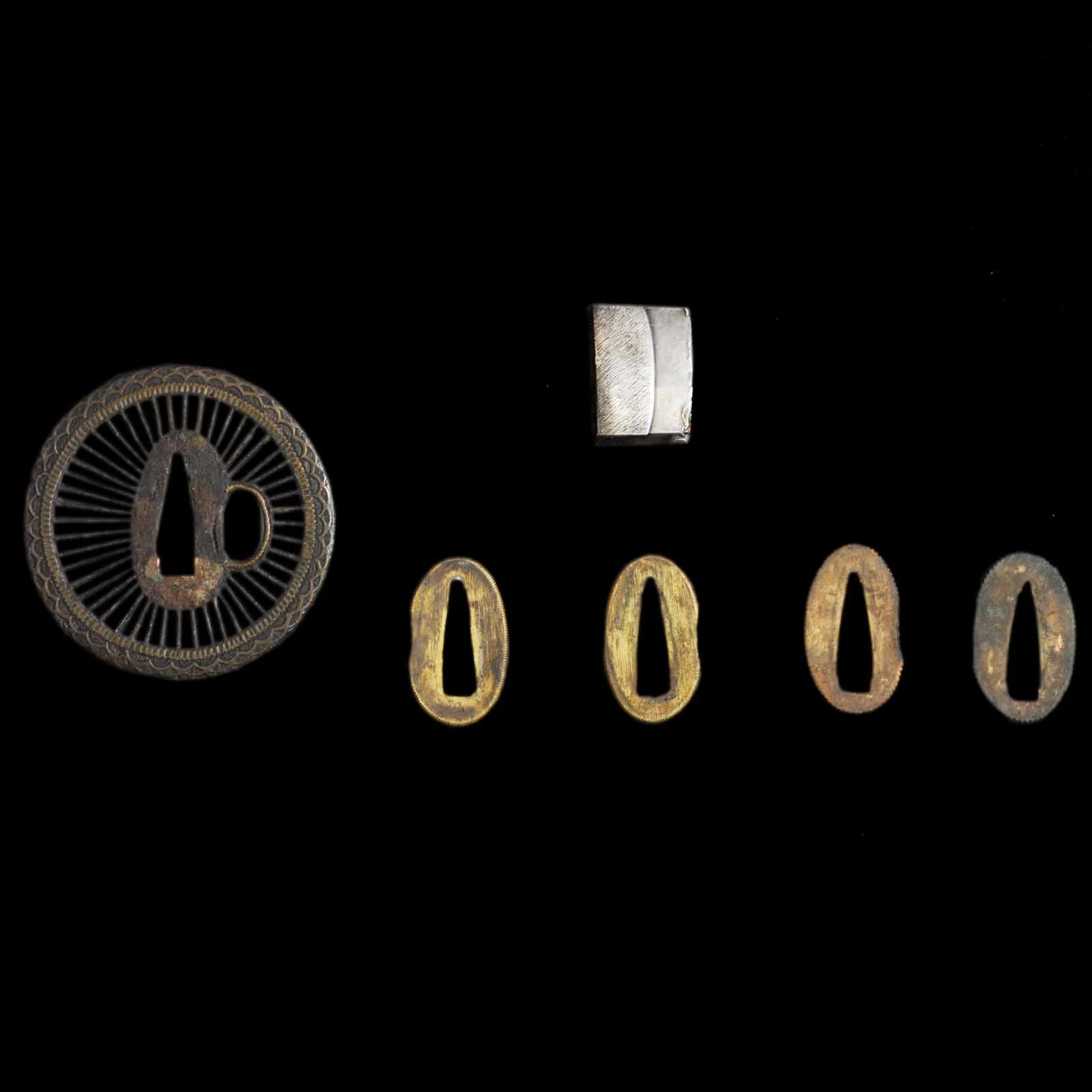 Wakizashi - Mumei(No Signature) - Uchigatana Koshirae - Suriage Nakago - Shinto - Image 16