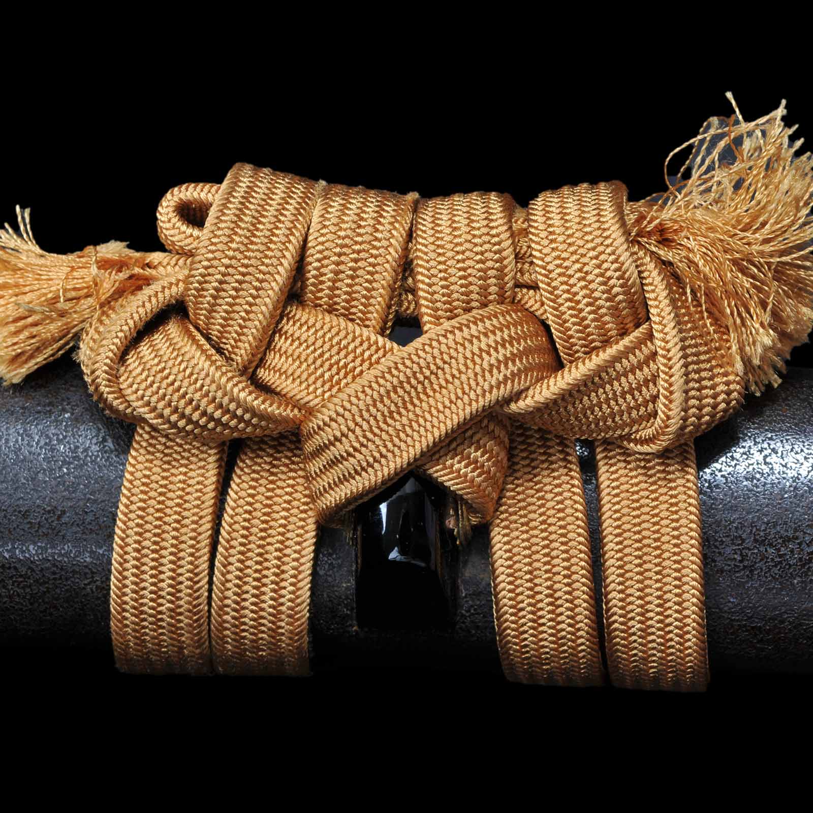 Wakizashi - Ujifusa - Uchigatana Koshirae - Suriage Nakago - Koto Era - Osaka 112528 - Image 25