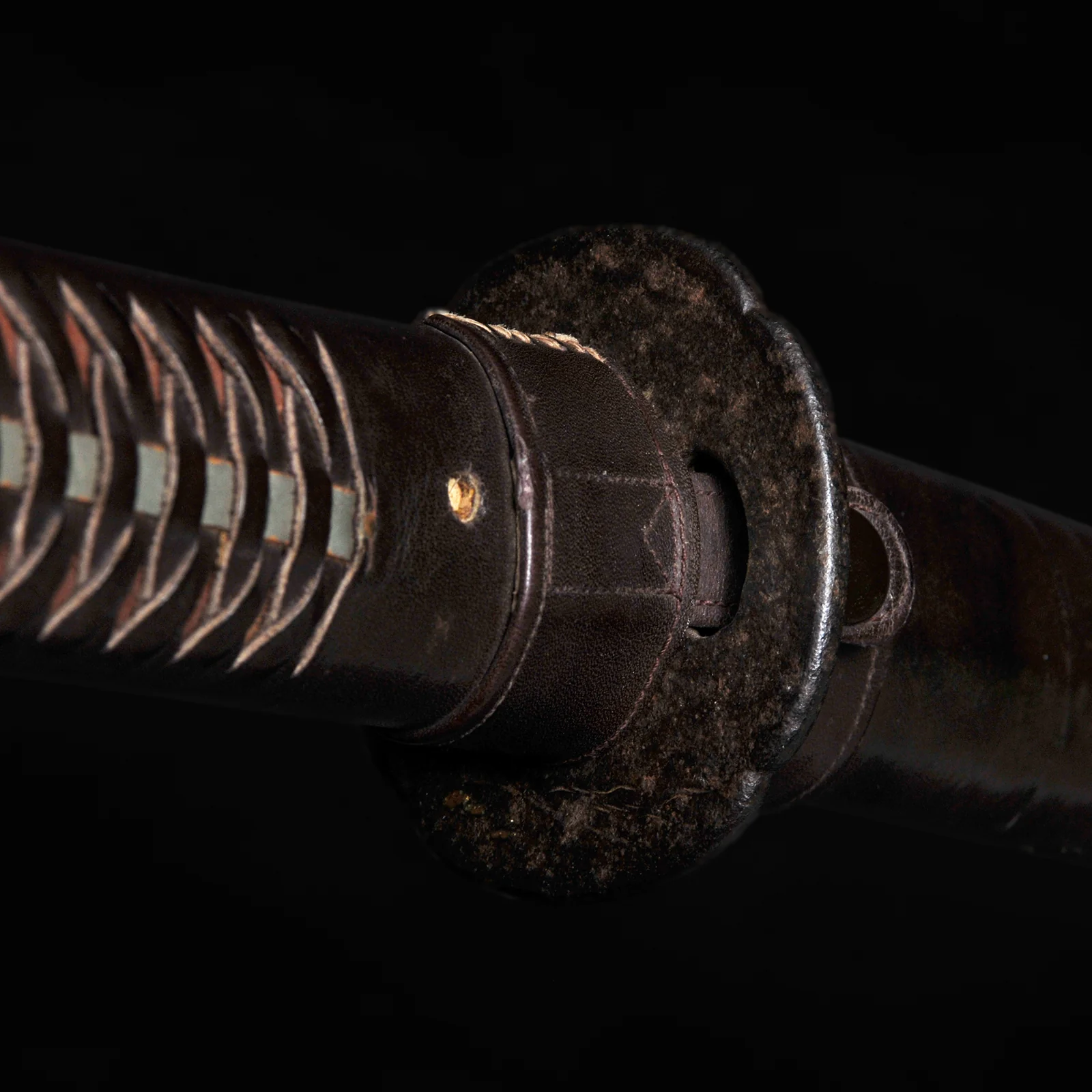 Wakizashi -Yoshitsuna - Gunto Koshirae - Ubu Nakago - Shinto Era - Image 14