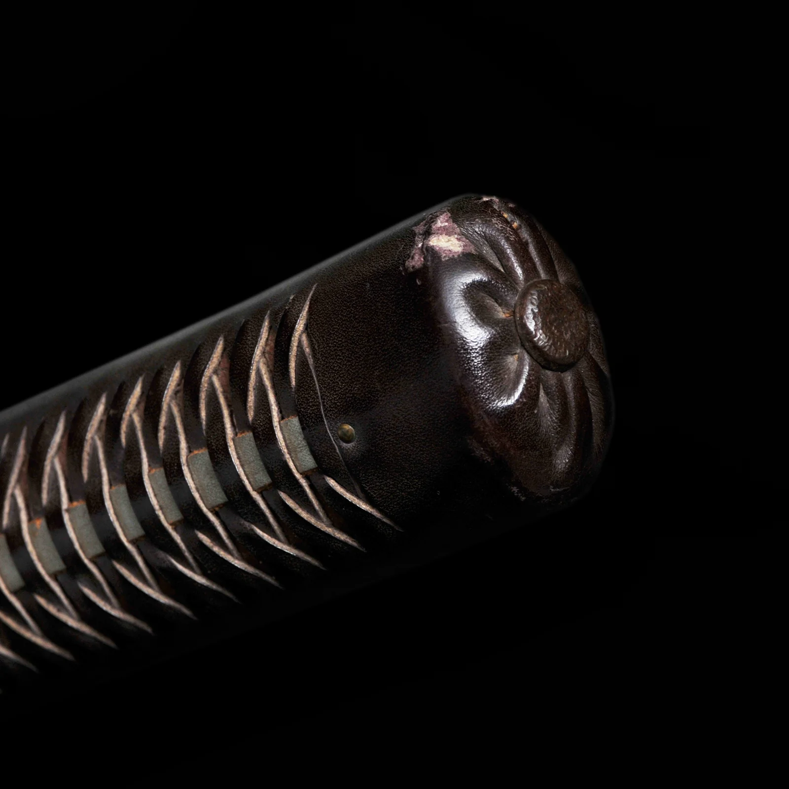Wakizashi -Yoshitsuna - Gunto Koshirae - Ubu Nakago - Shinto Era - Image 18